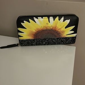 Kate Spade wristlet